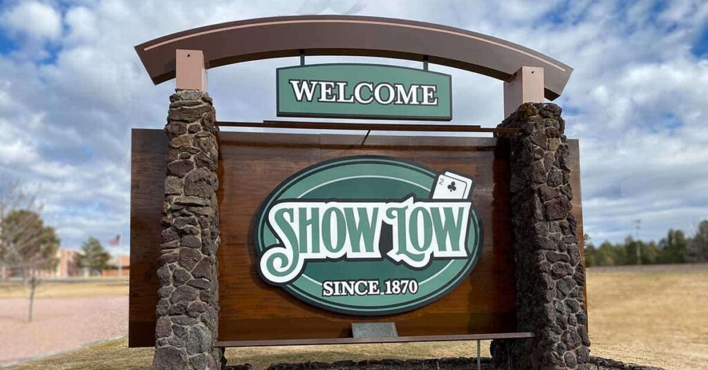 Show Low lawyer specializing in family law, divorce, criminal defense, dui, personal injury, and car accidents. Contact a Show Low attorney today